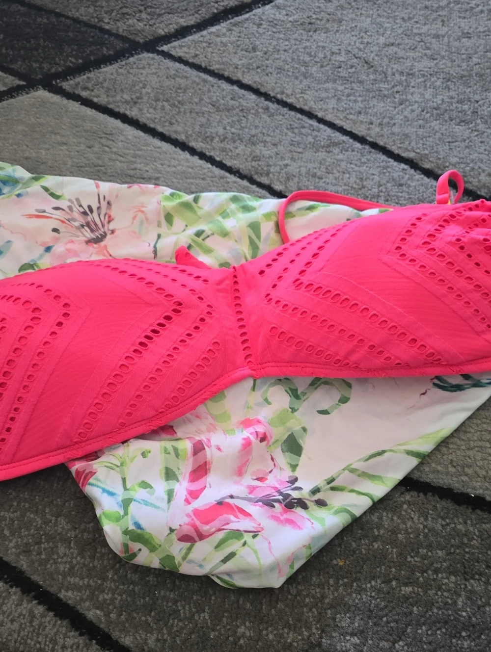 Neon Pink Eyelet Bikini Set with Floral Accents Nwt